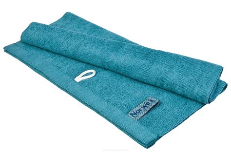 Bath towels norwex - Featuring BacLock®* antimicrobial agent. *BacLock is an antimicrobial agent solely intended to protect and self-clean the cloth by inhibiting growth of odor- and stain-causing bacteria, mold and mildew. Large: 172.7 x 61 cm / 68" x 24". Problem & Solution. Use & Care. 